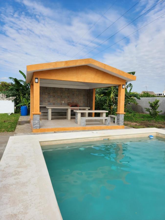 Pergola'S Road House Villa Campeche Eksteriør billede
