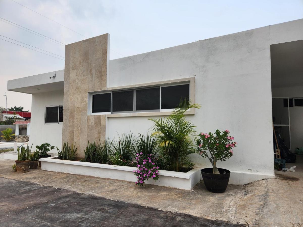 Pergola'S Road House Villa Campeche Eksteriør billede